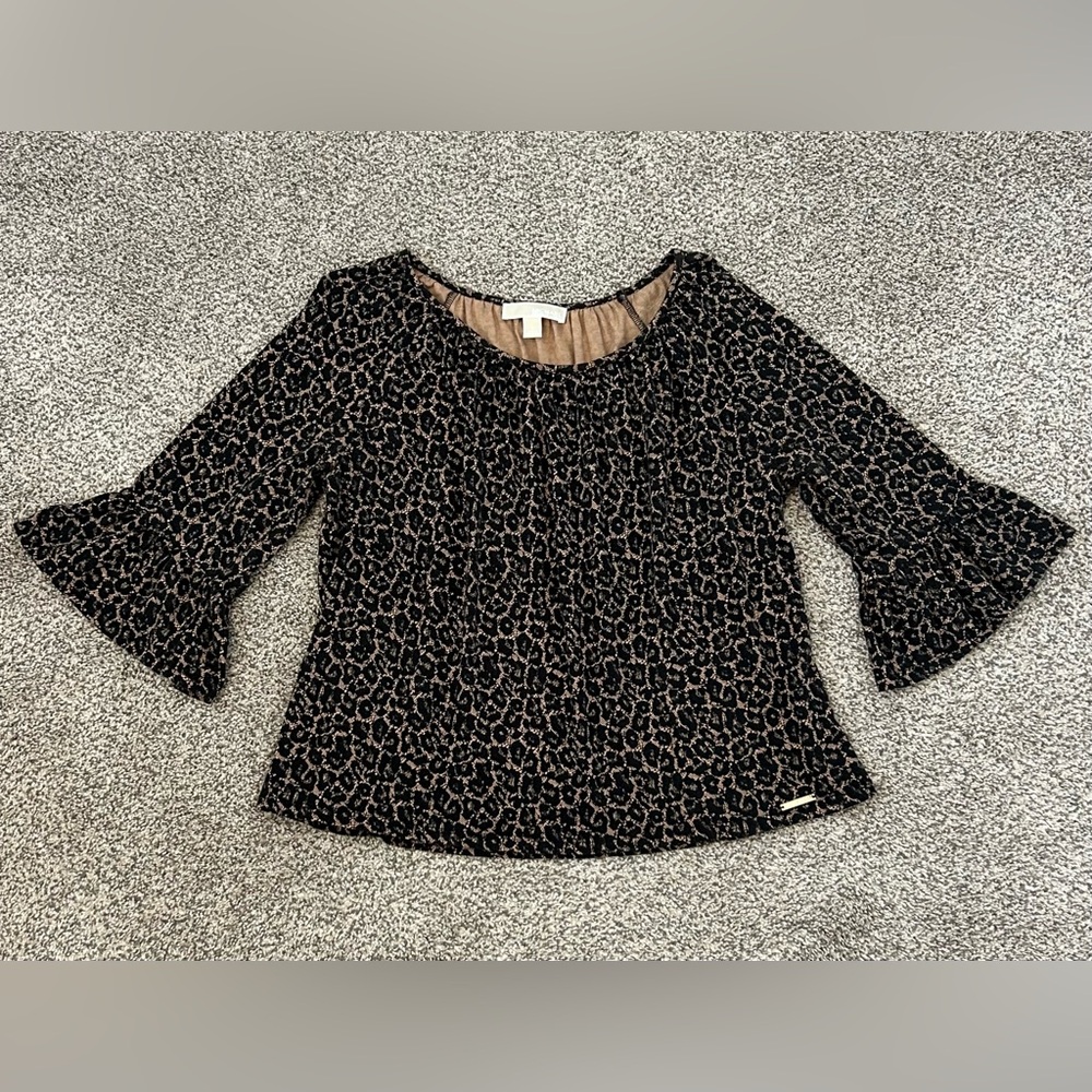 MICHAEL KORS 3/4 FLARE RUFFLED BELL SLEEVE BLACK AND TAN BLOUSE TOP ~ LARGE